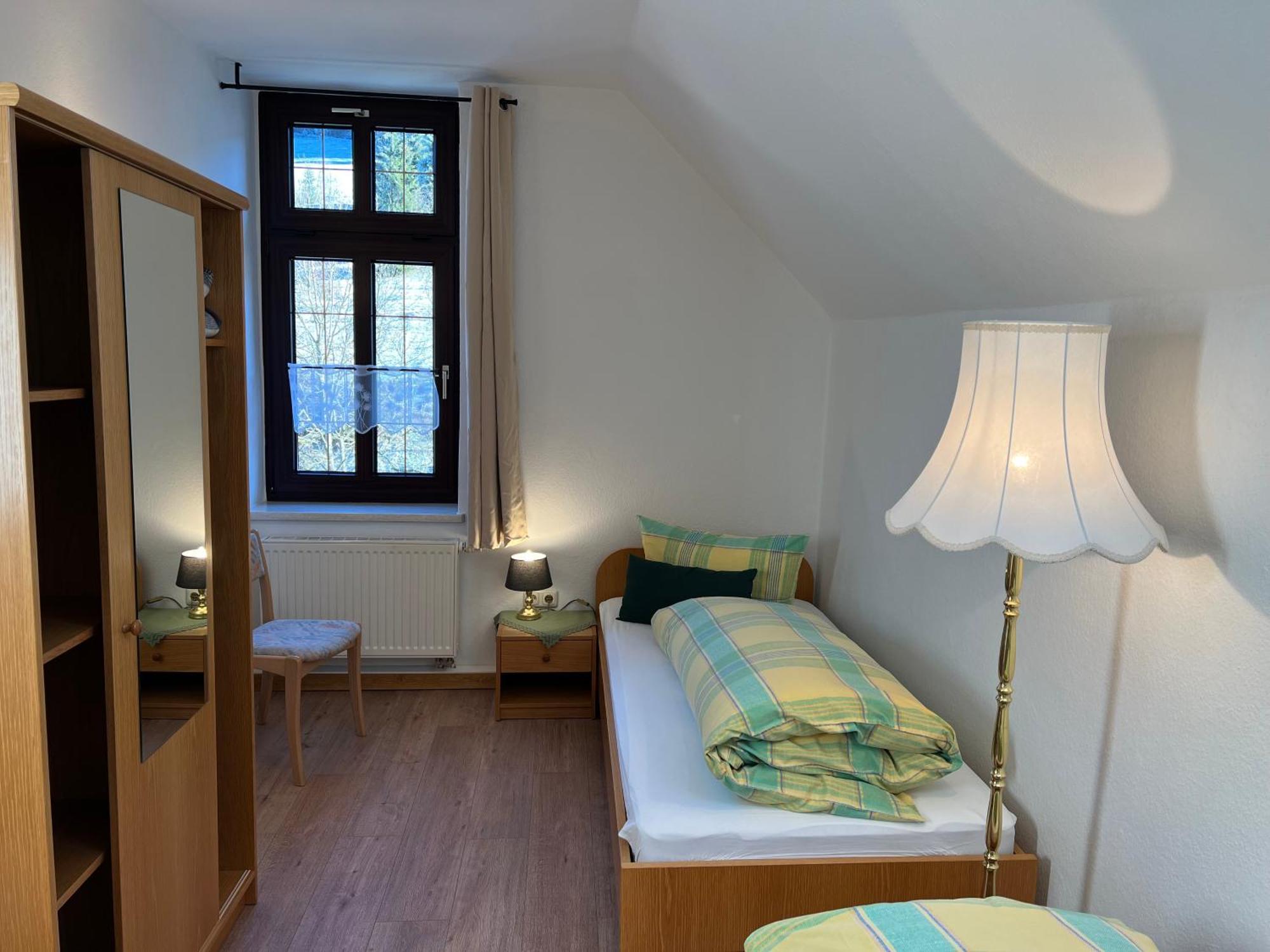 Gasthof und Pension Hammerschänke Wildenthal Zimmer foto