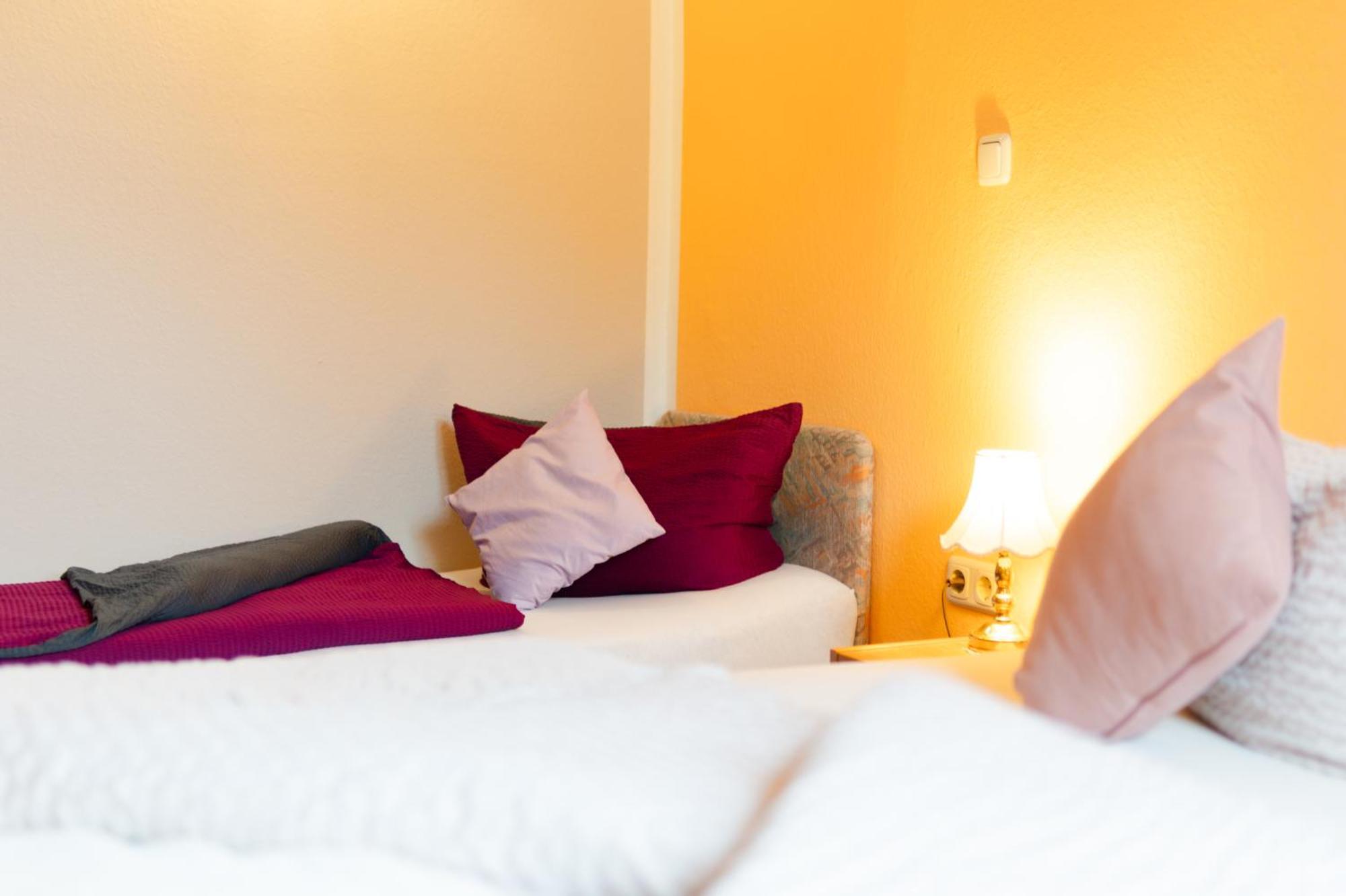 Gasthof und Pension Hammerschänke Wildenthal Zimmer foto